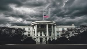 Trump’s Approval Slides to Second-Term Lows as Economic Discontent Deepens